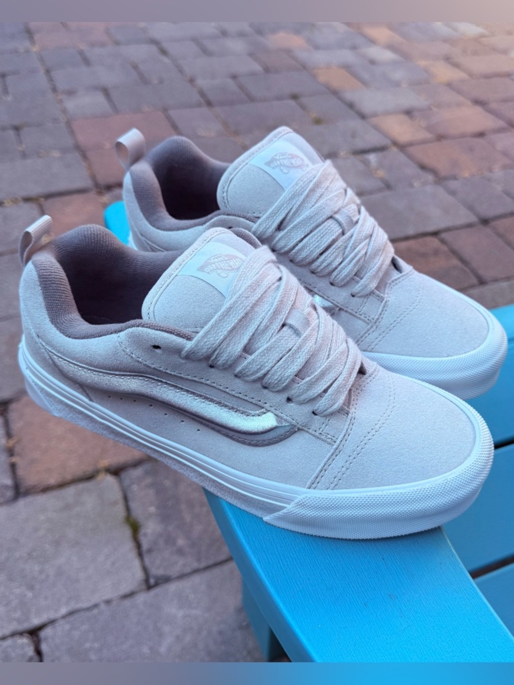 Vans Knu Skool Skate Shoes Metallic Silver Mens US 6.5 / Womens US 8 VN0009QCX1K
